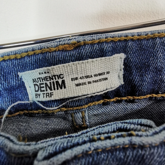 Zara High Waisted Jeans - Picture 5 of 10